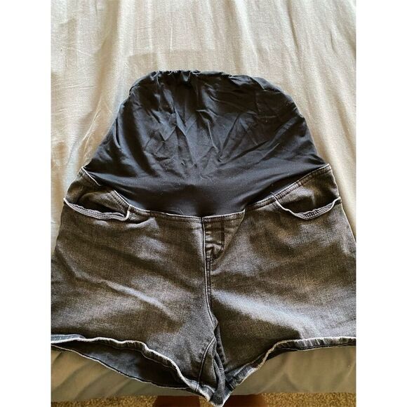 Ingrid & Isabel Maternity Jean Shorts Black Overbelly Women's Size 12 - Picture 1 of 3
